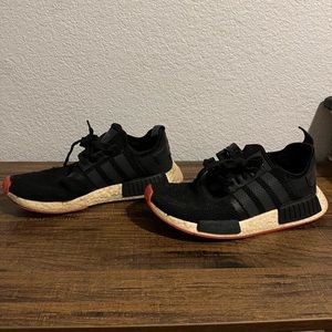 Adidas NMD R1 (worn & in good condition)